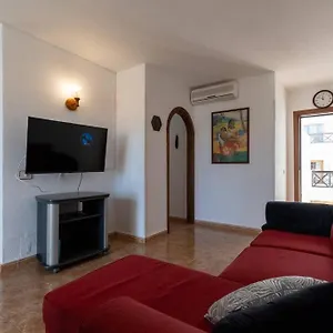 apartamento-con-2-terrazas-en-los-cristianos.in-canary-islands.com/